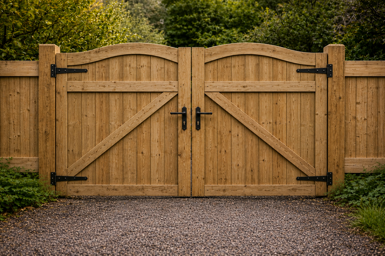 6ft Full Swan Neck TVG Wooden Double Driveway Gates